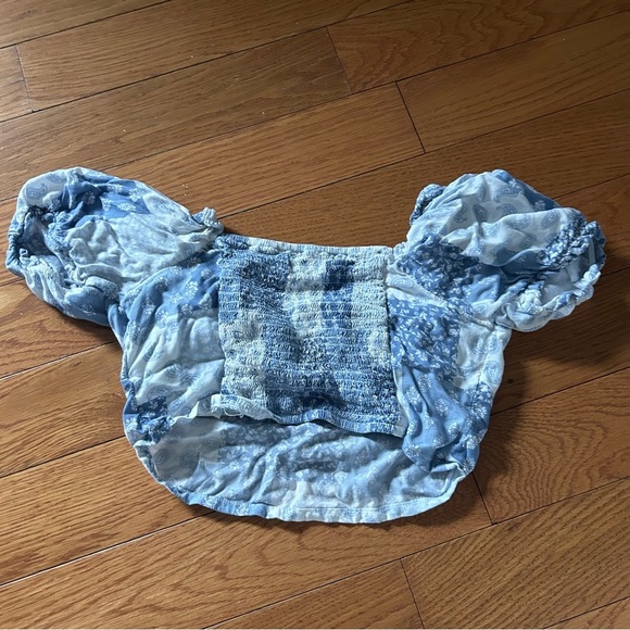 Hollister S Off-Shoulder Women's Top perfect condition - Picture 4 of 6